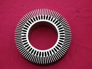供應(yīng)直徑149mm工礦燈及大球泡燈專用太陽花散熱器/散熱片